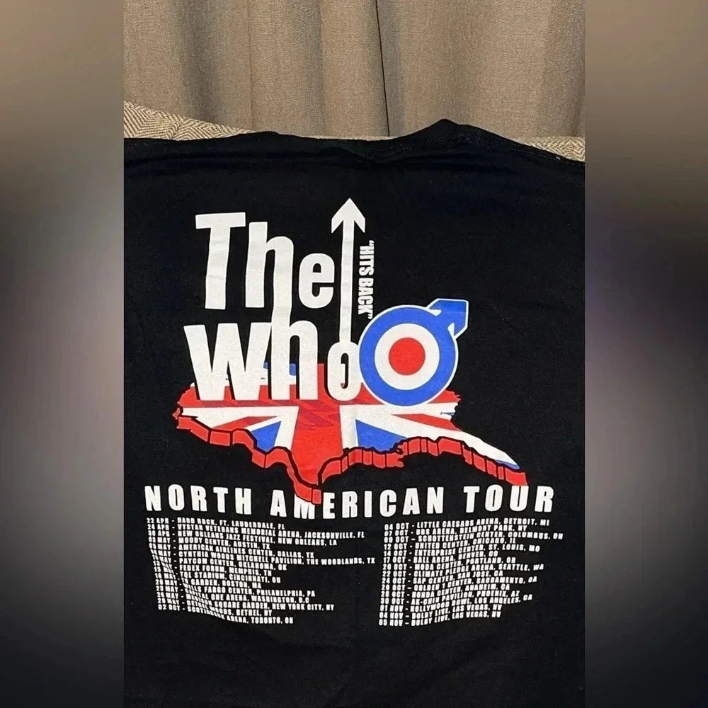 2017 THE WHO HITS BACK NORTH AMERICAN TOUR SHORT SLEEVE CONCERT TSHIRT MED